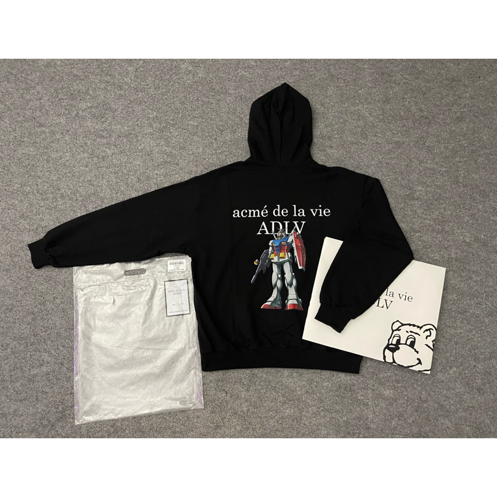 adlv X gundam ziphoodie original (NEW)