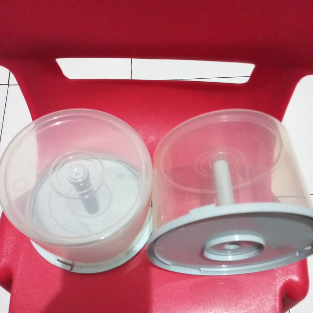 Tabung tempat cd/dvd kosongan bening