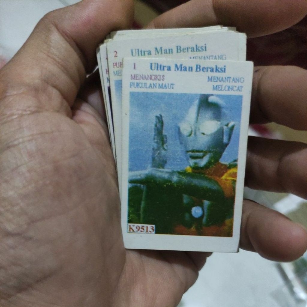 Kwartet Jadul Seri Ultraman Lengkap 32 Potong