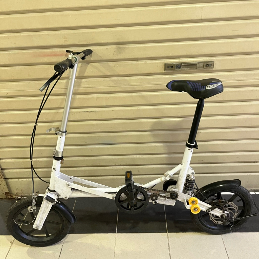 Sepeda lipat triple /sepeda lipat tiga (trifold)