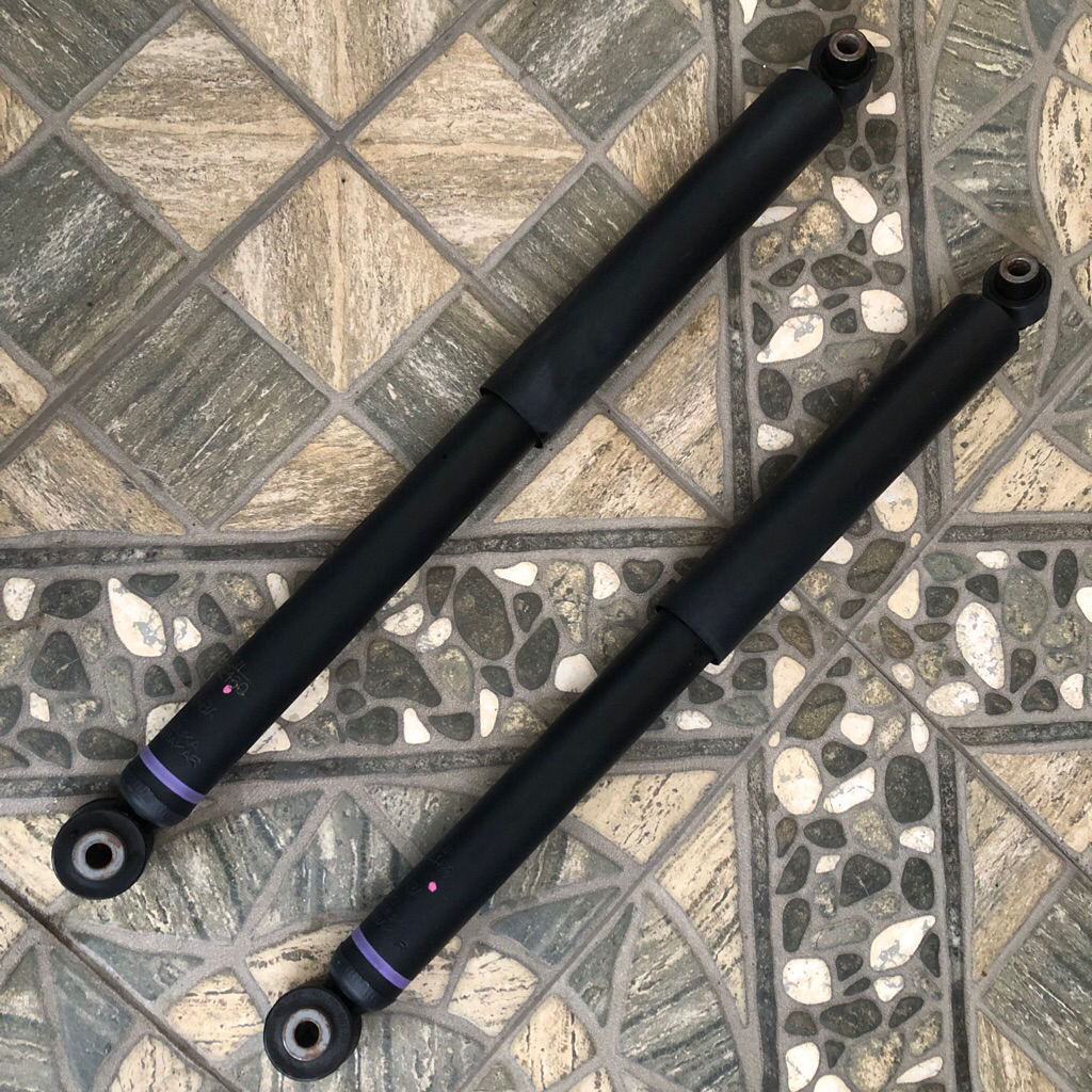 Shock Toyota Calya Sigra bekas original