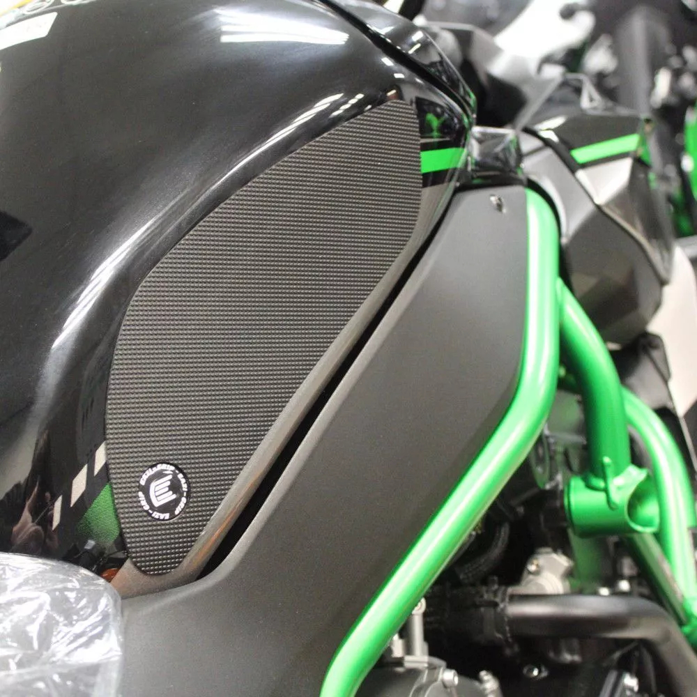 Tankpad Eazi Grip Side Kawasaki Z 900 Z900 '17-'24 Tank Grip Black/Clear PRO428