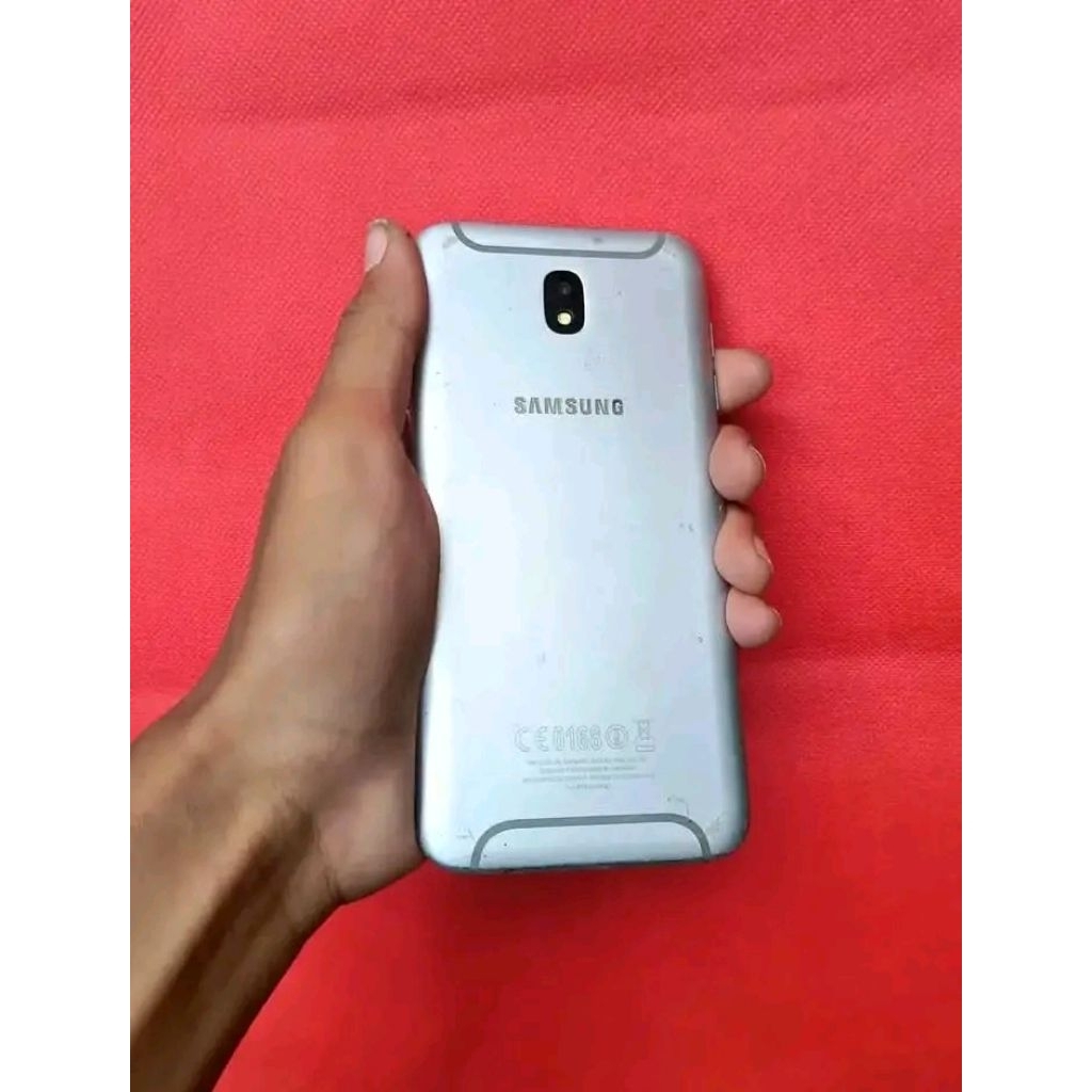 samsung j7 pro normal second