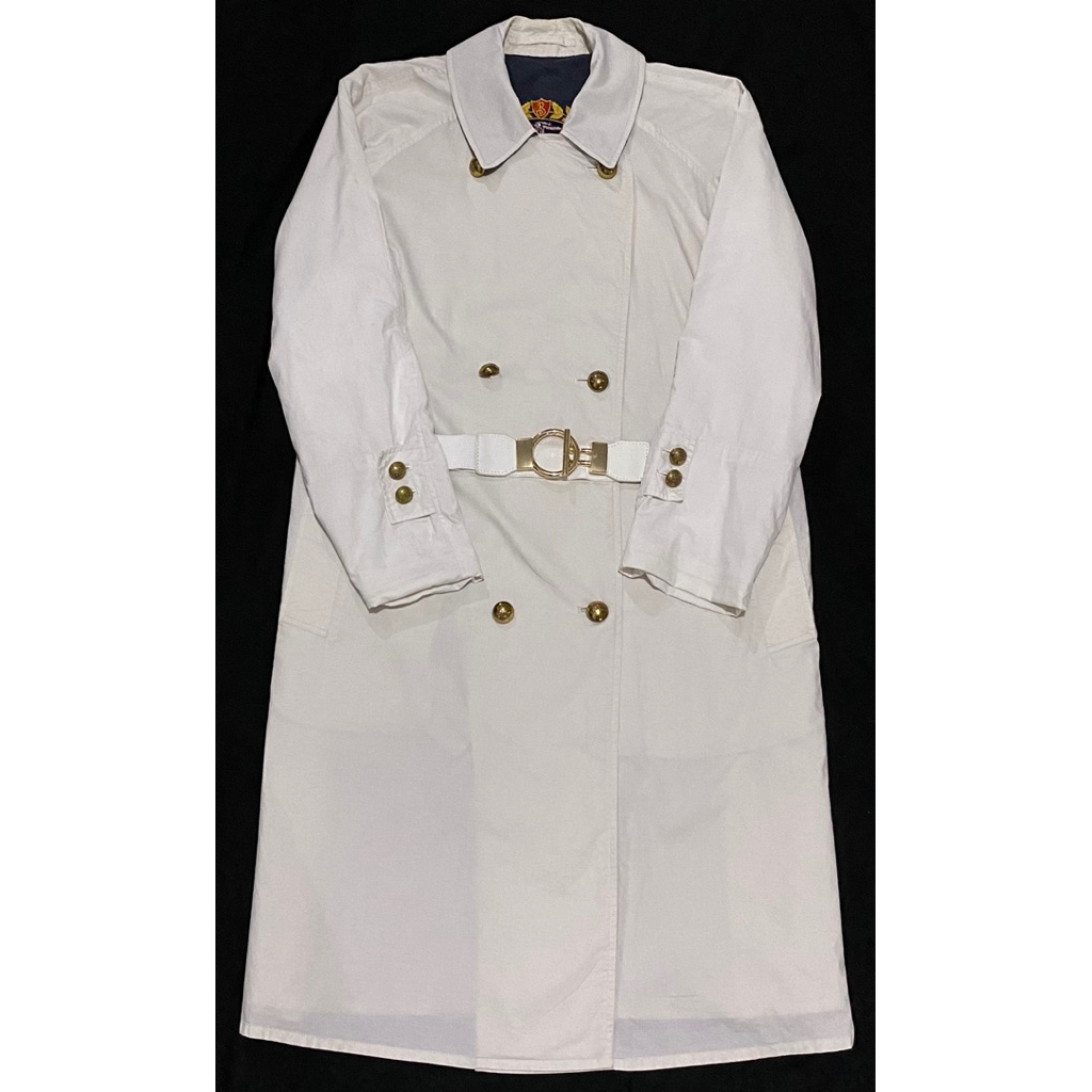 Coat Burberry (warna putih, Tag lengkap) / Coat Branded Burberry / Coat Burberry