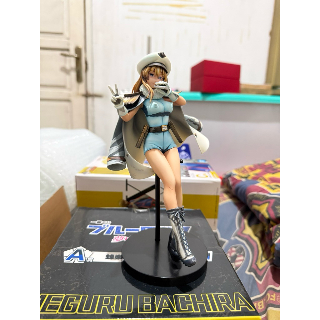 Figure Pepesha SHY