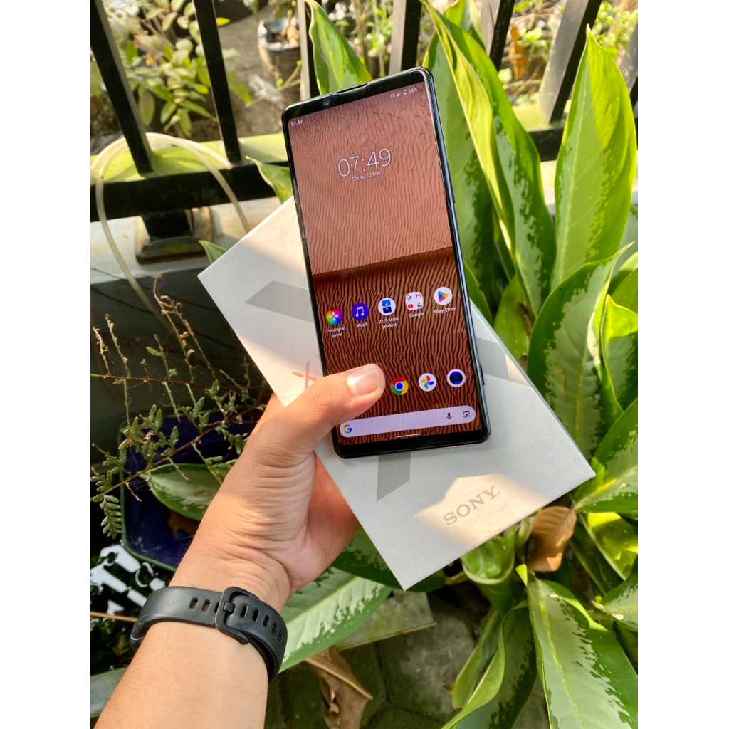 SONY XPERIA 1 ii - SOG01 8/128 SECOND