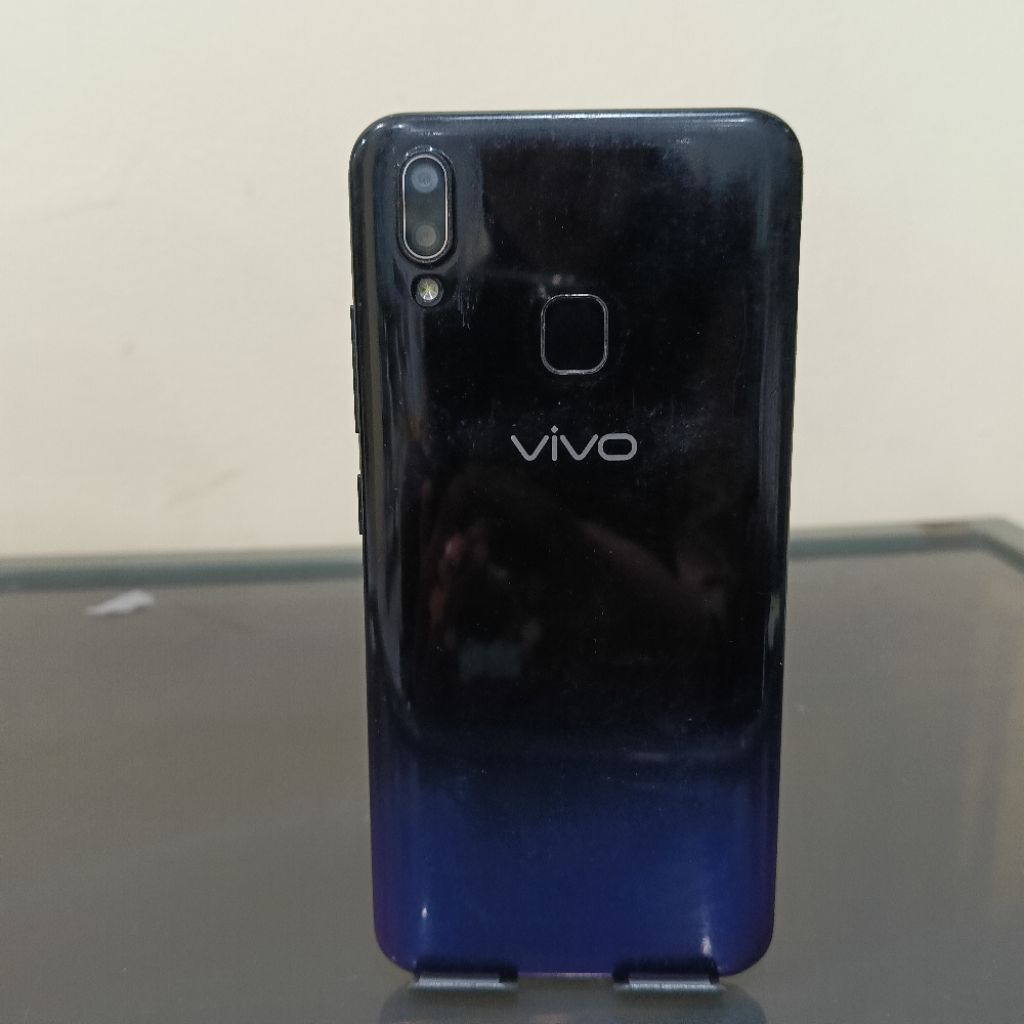 Handphone Vivo Y95 Ram 4 32GB (Batangan, Tanpa Charger)