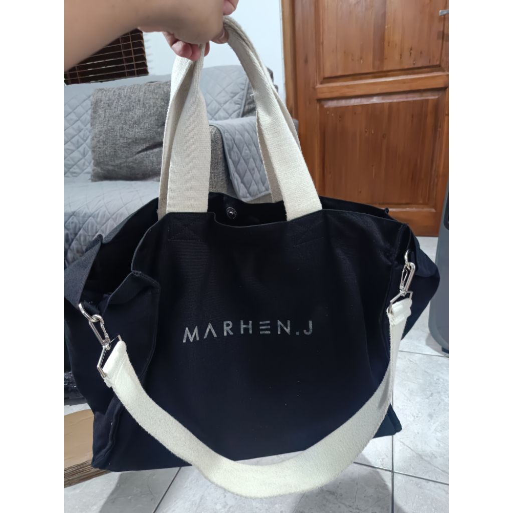 Tas Sling Bag Shoulder Bag Marrheyn J MJ Original Large Size
