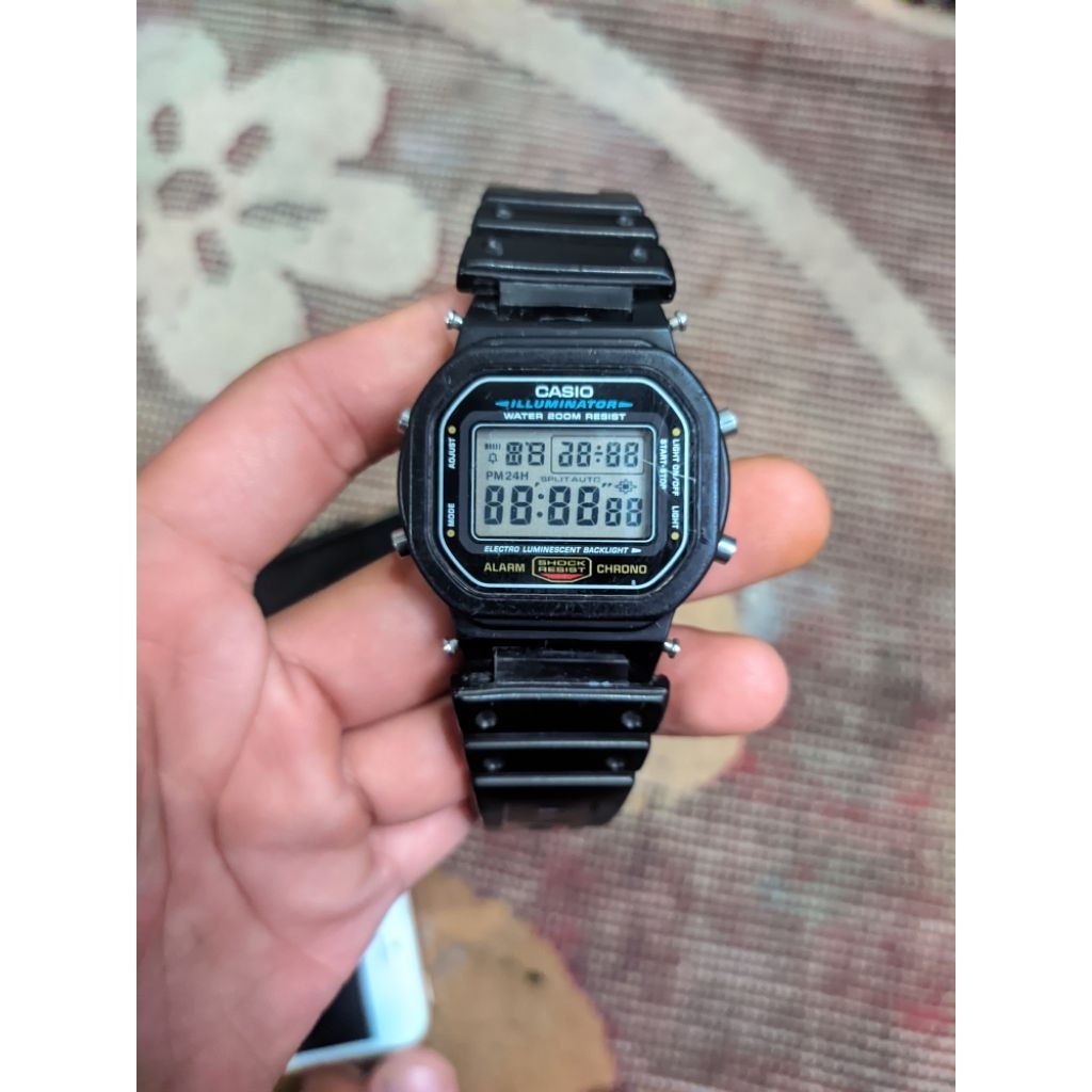 jam casio Gshock DW5600E bekas