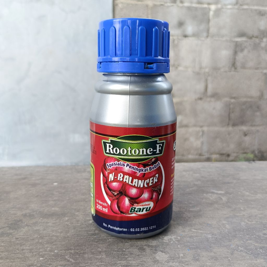 Pupuk Pembesar Umbi Bawang Merah Balancer N Balancer Rootone F Kemasan 250 ml