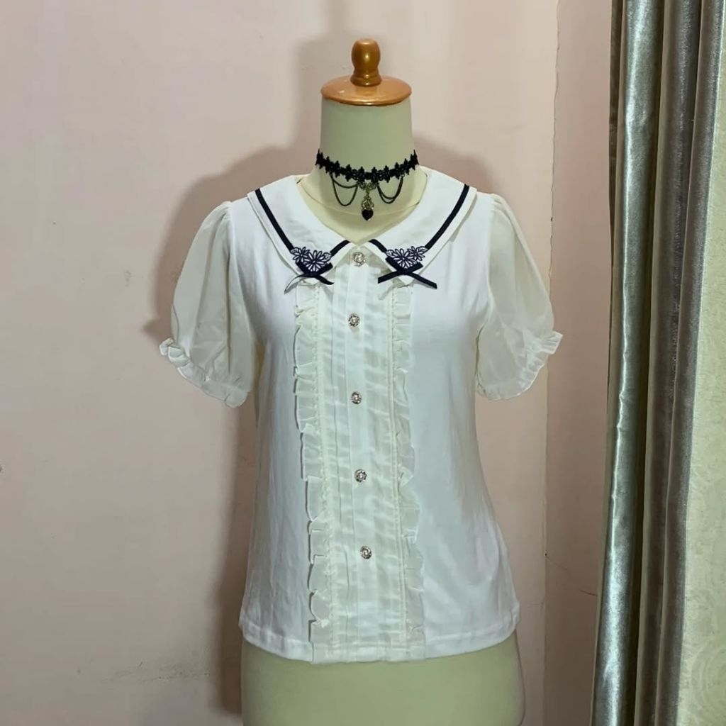 Axes femme Poetique sunflower navy ribbon ruffled academia top kawaii kawai coquette dollete gothic 