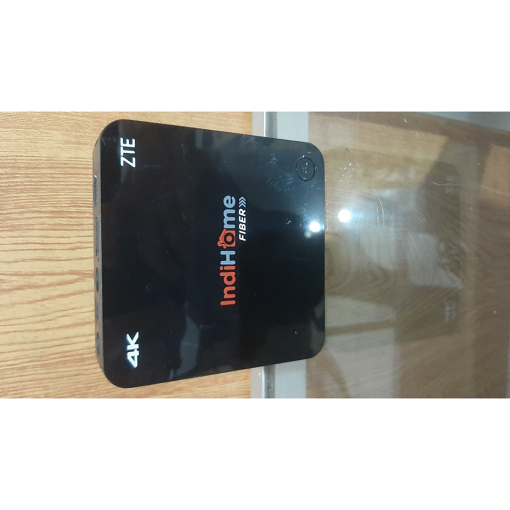 STB 4K ZTE B860H RAM 2 GB (LIKE NEW) lengkap semua isinya