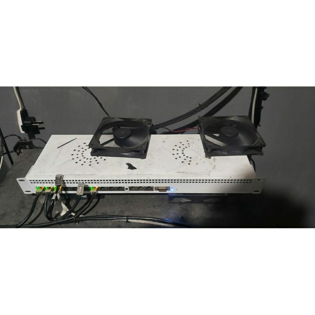 mikrotik ahx4