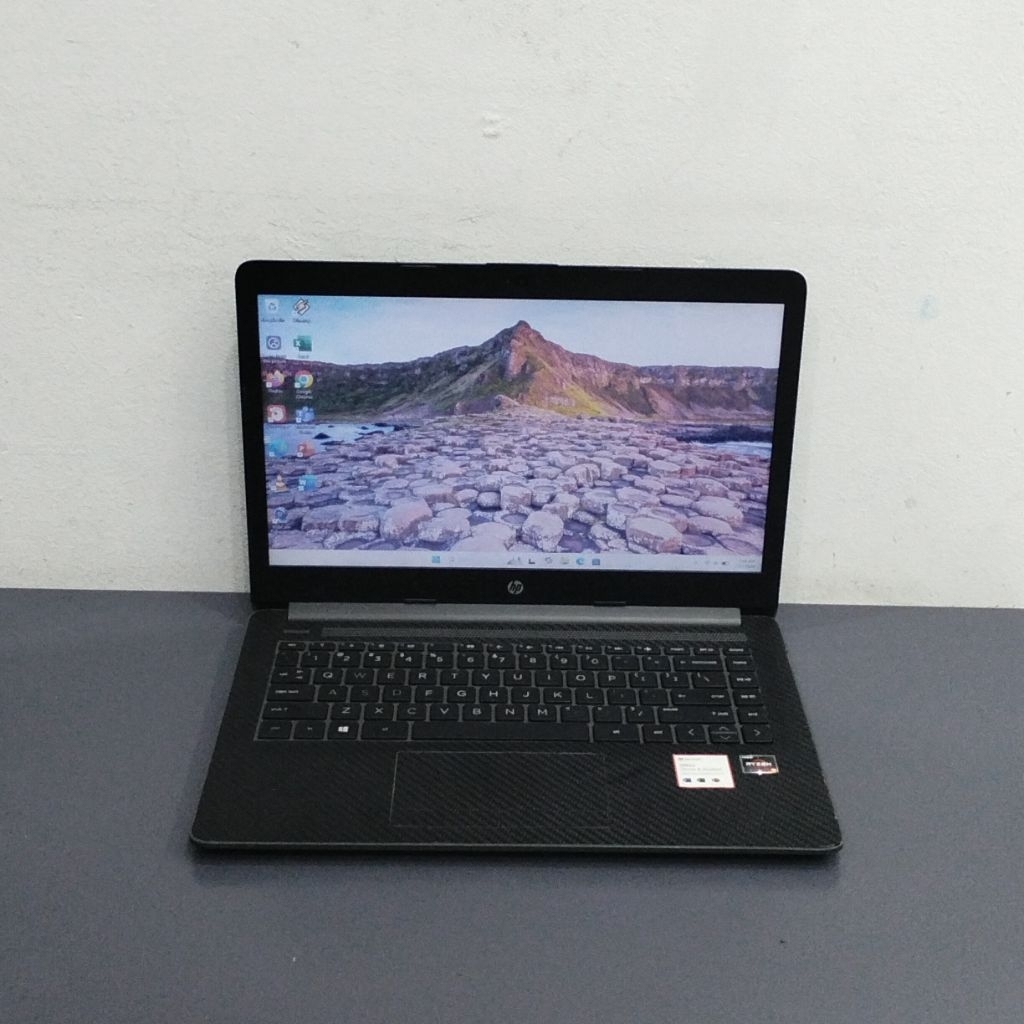 Laptop Hp 245 G7 Amd Ryzen 3-3300U RAM 8GB SSD 256GB
