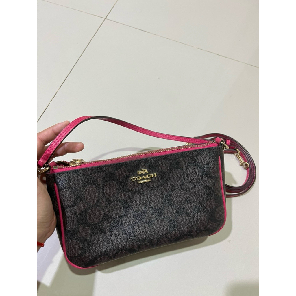 Preloved coach nolita