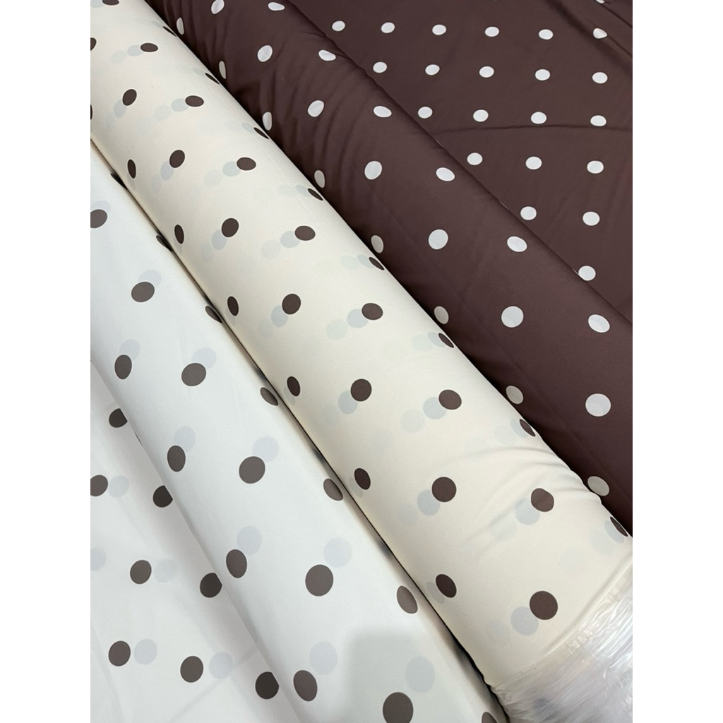 kain katun milea motif polkadot besar
