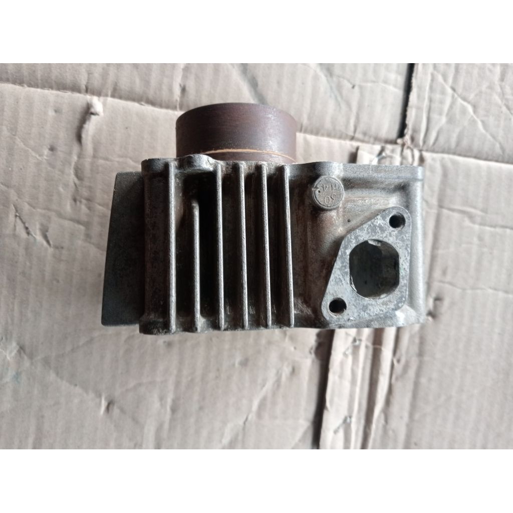 BLOK SEHER BAHAN YAMAHA KRIPTON VEGA OLD BARANG SECOND ORIGINAL