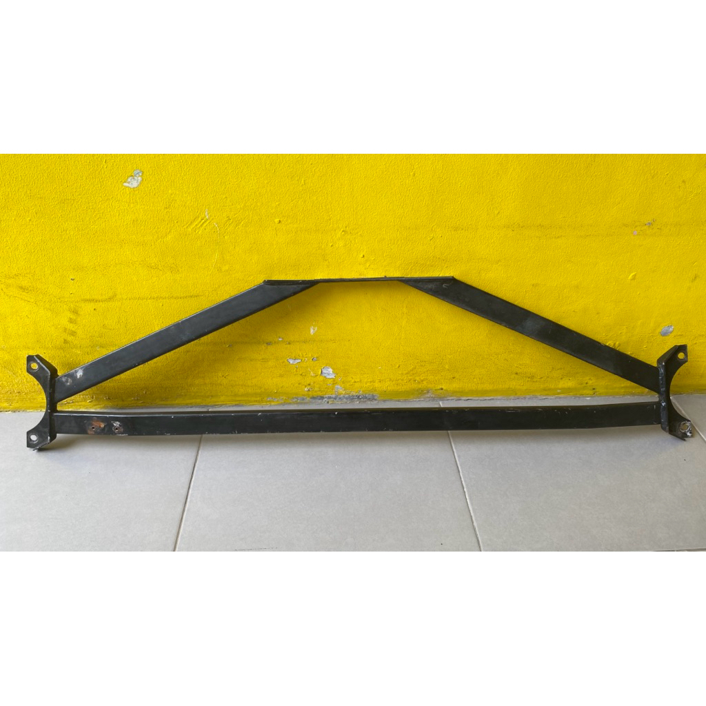 Strutbar corolla ae100 ae101 ae111 ae112