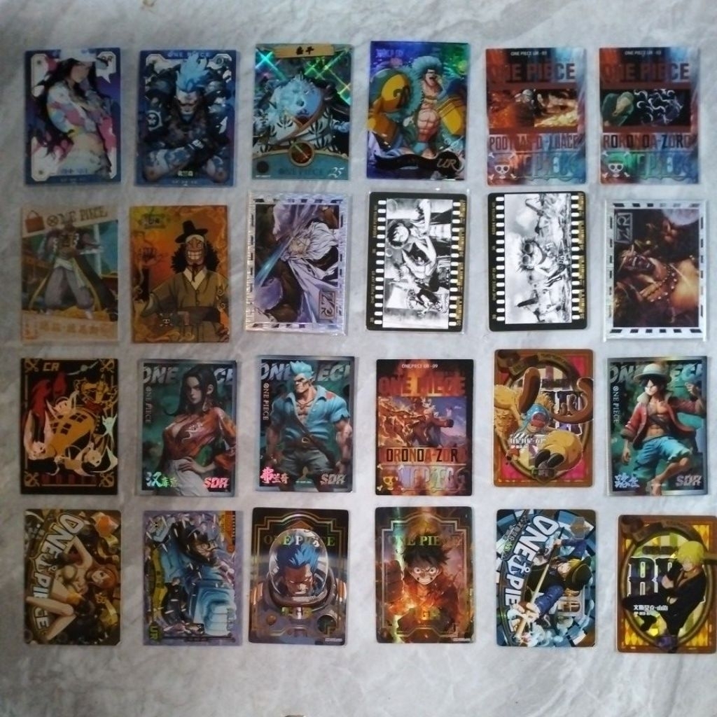CCG ONE PIECE 1 BOX ISI 30 PCS KARAKTER RANDOM