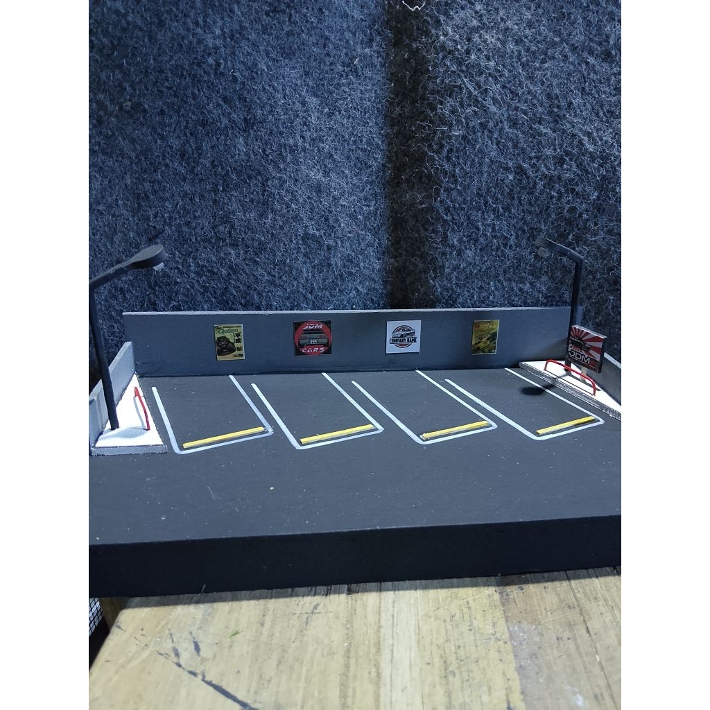 diorama parkiran