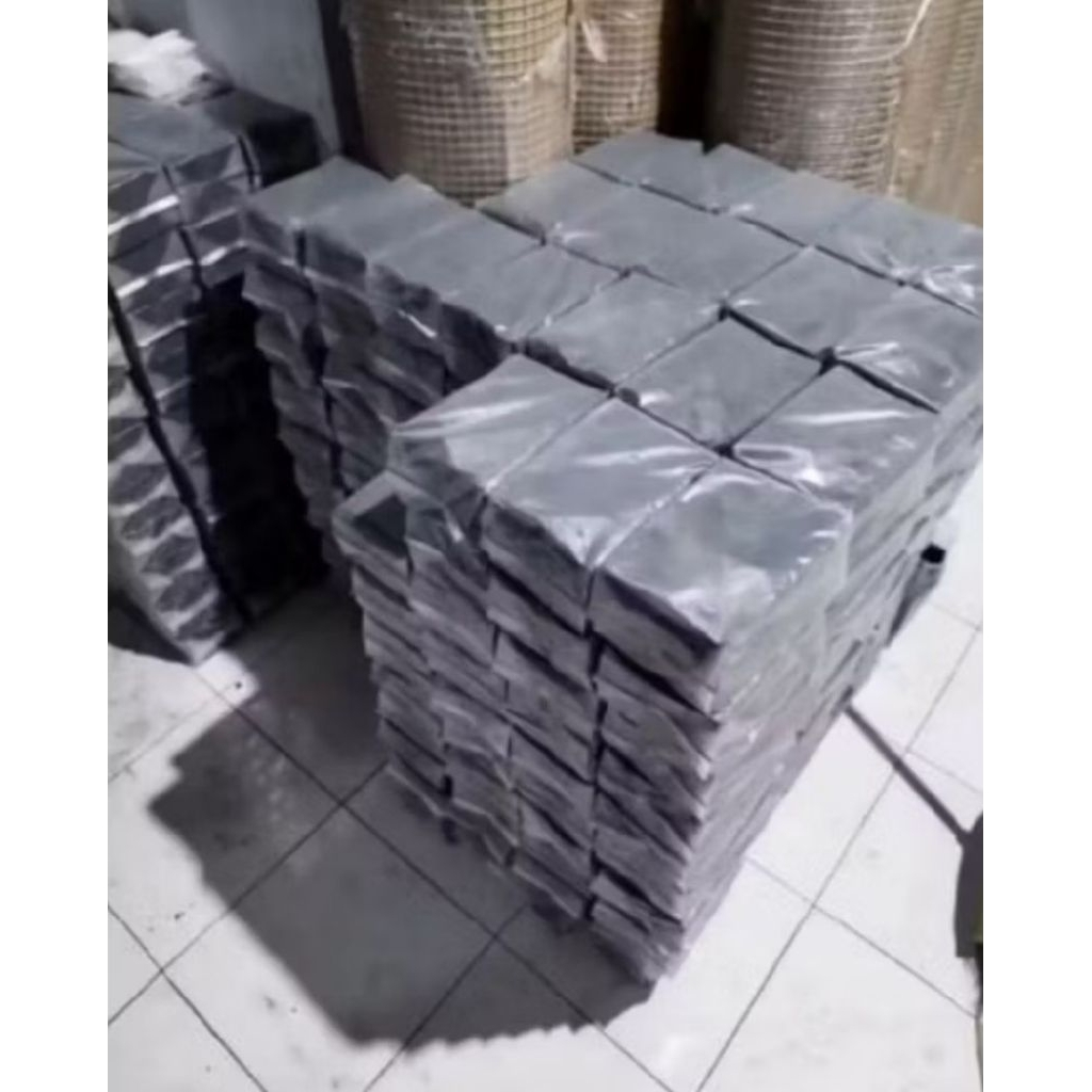 GROSIR ARANG BRIKET CUBE PER DUS 10KG