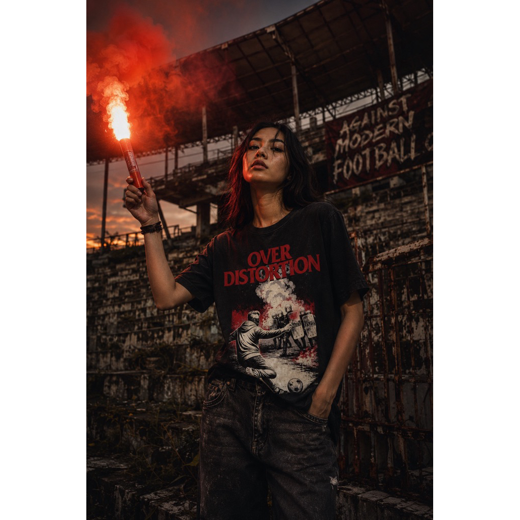 TS OVERDISTORTION SEPAKBOLA SELALU BK
