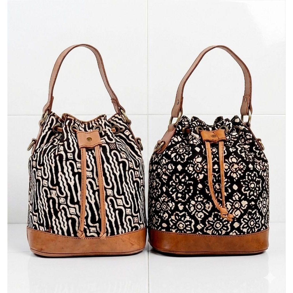 Tas batik kombinasi kulit