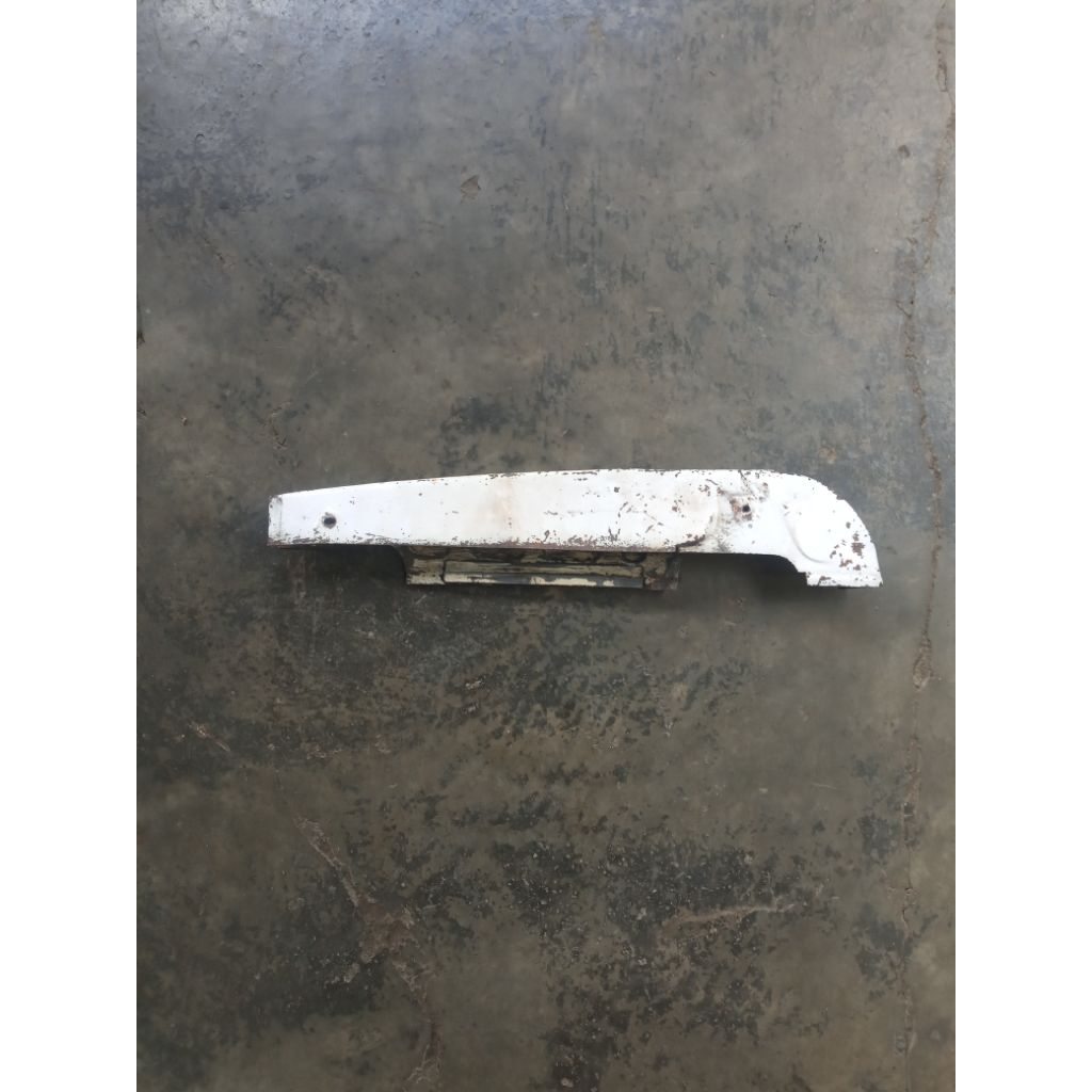 Katengkas / Tutup rantai Yamaha V75/V80 original