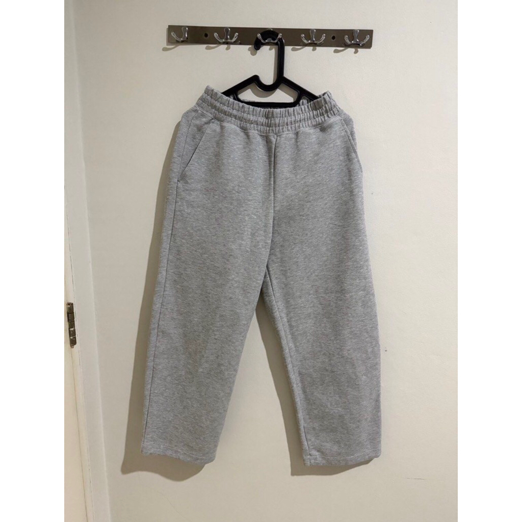Uniqlo c sweatpants