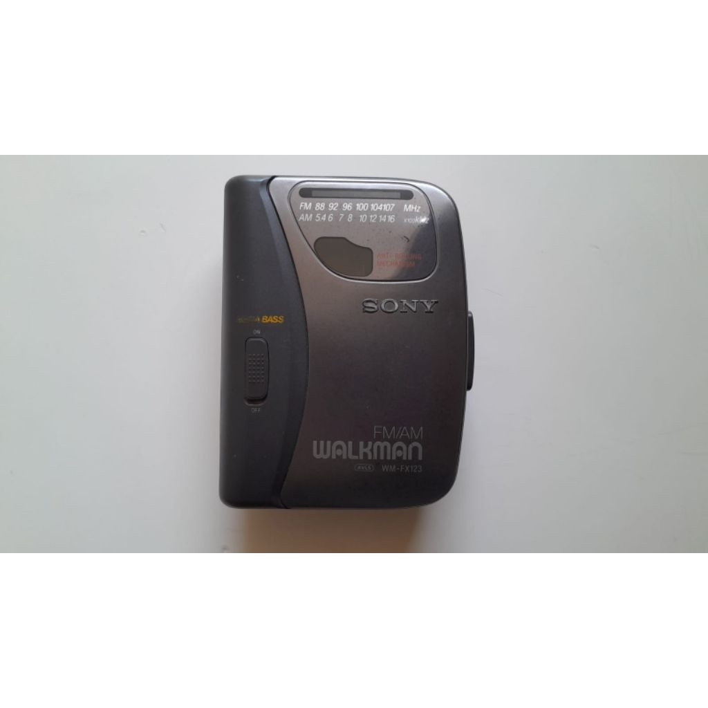 Walkman Sony WM-FX123