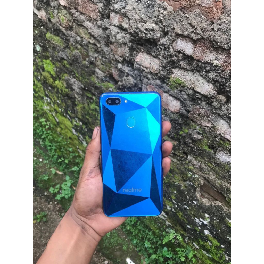 hp realme 2 ram 3/32 second