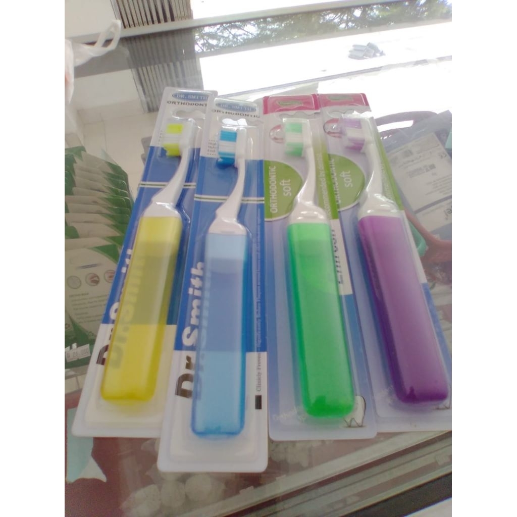 Sikat gigi ortho / Sikat gigi behel / ortho / Sikat Gigi Behel Ortho Dr Smith