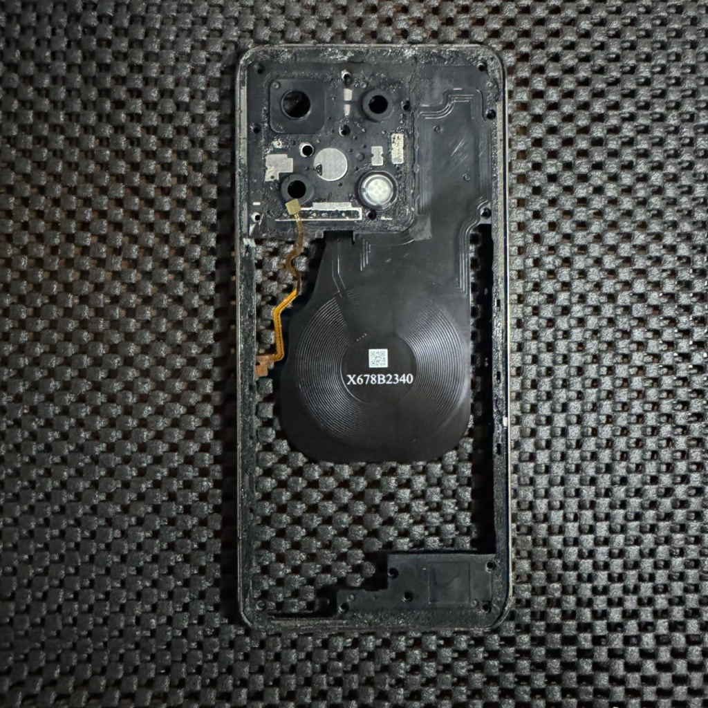 BEZZEL BAZZEL INFINIX NOTE 30 PRO BEKAS COPOTAN ORIGINAL