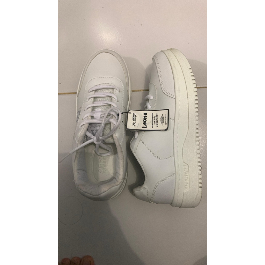 Aerostreet Leona (Preloved)