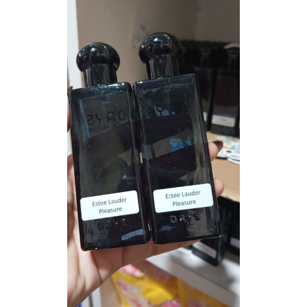PARFUM DAYS ESTEE LAUDER PLEASURE ORIGINAL