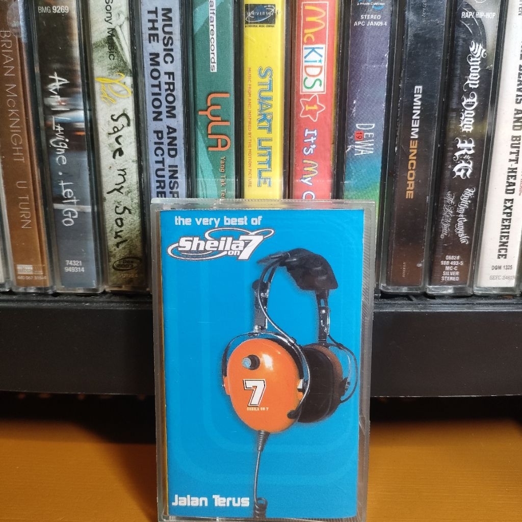 Kaset Pita Sheila On 7 SO7 Jalan Terus The Very Best Of mulus bagus kaku banget