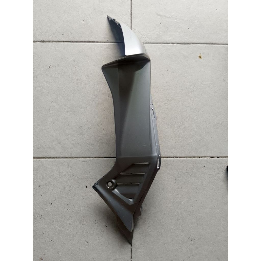 Cover R Fr Side CBR 250RR - Airscoop Kanan CBR 250RR - Cover Body Kasar Samping Depan CBR 250RR Orig