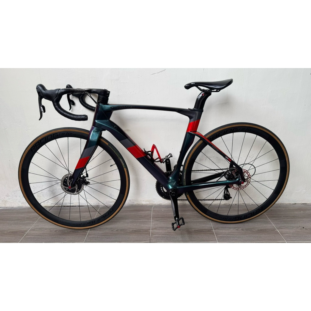 Roadbike Carbon Twitter Cyclone Pro Chameleon Limited