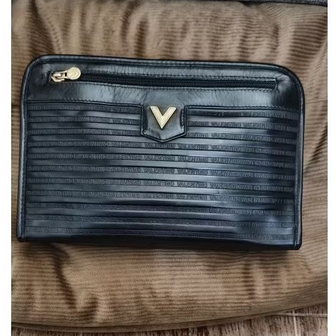 Clutch Mario Valentino (second)