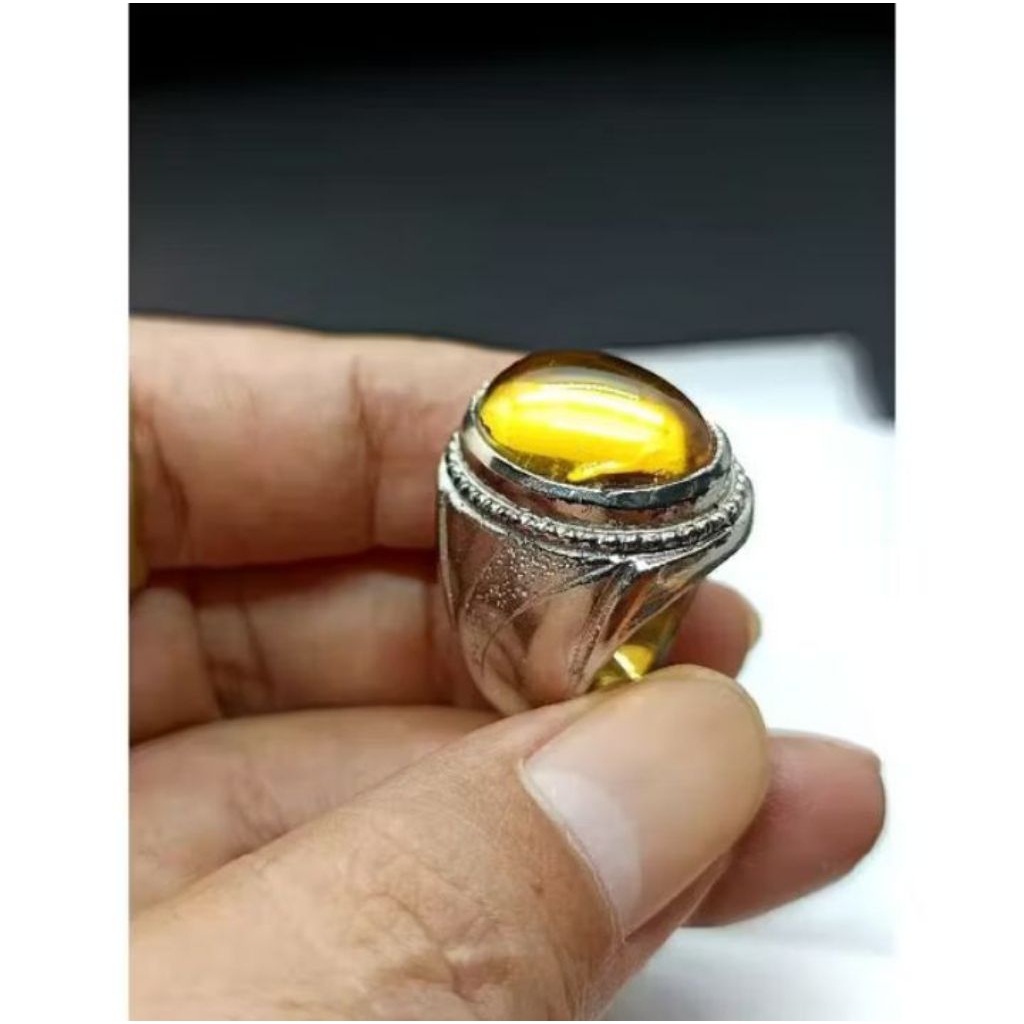 BATU KECUBUNG KUNING KALIMANTAN CRYSTAL HG