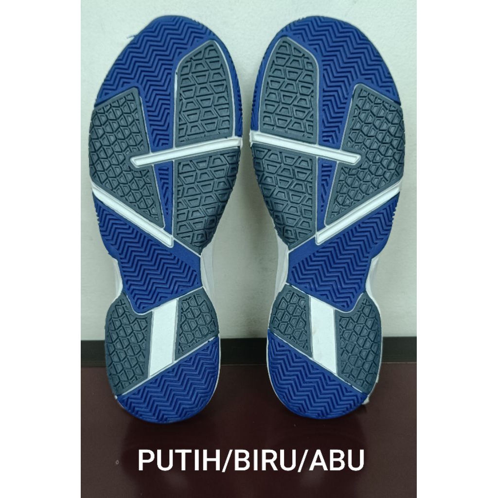 OUTSOLE SEPATU OLAHRAGA BADMINTON/VOLLEY/BASKET/BASKET/PADEL WARNA : PUTIH/ABU/BIRU SIZE:39-43
