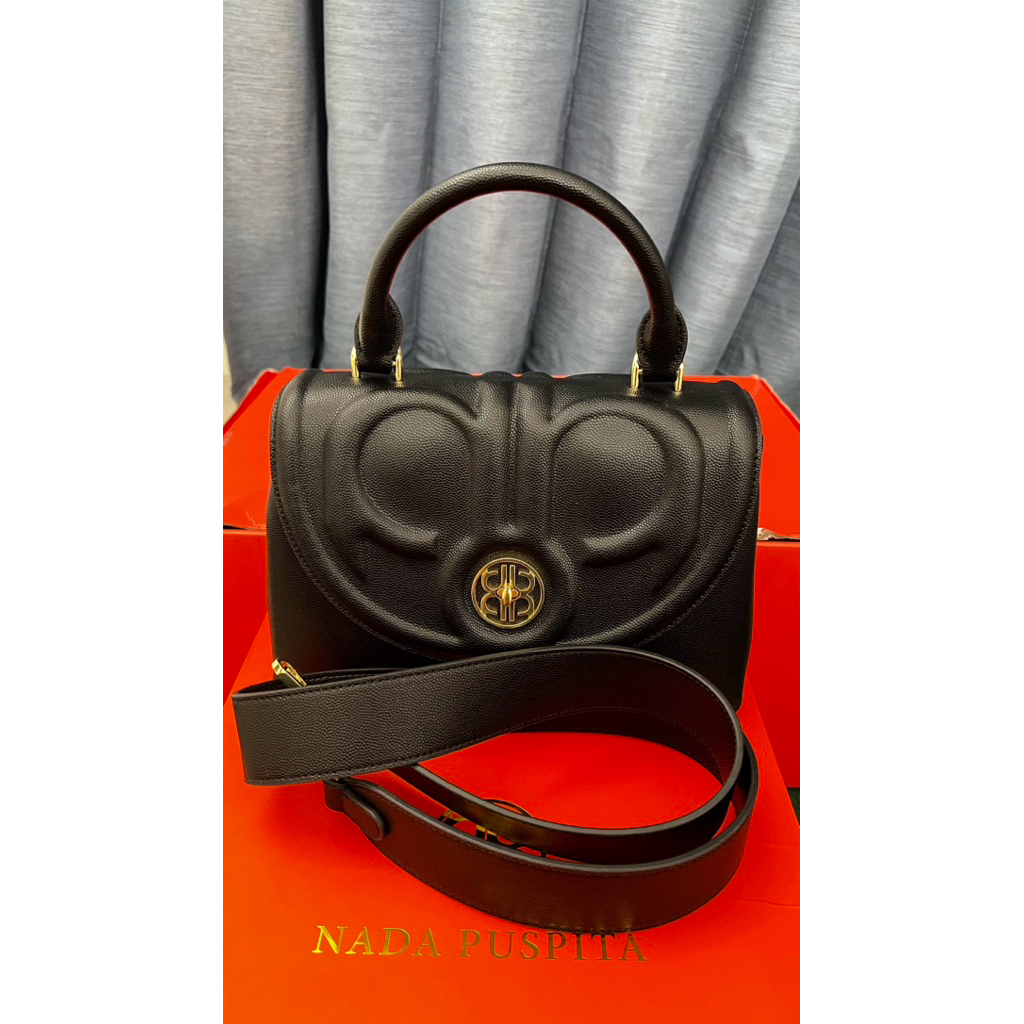 livy bag nada puspita