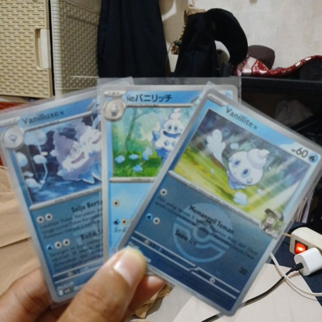 kartu pokemon Vanillite N Evoline