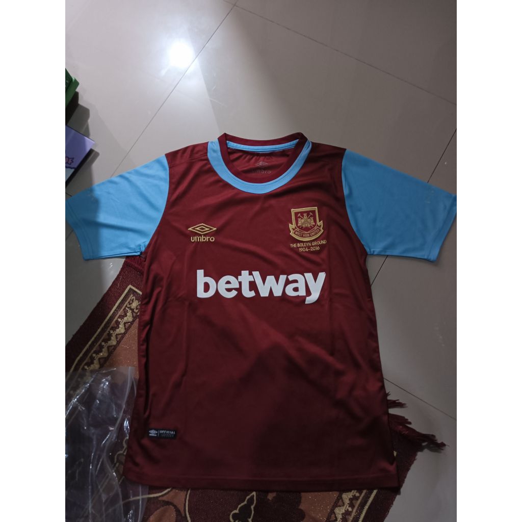 Jersey home west ham
