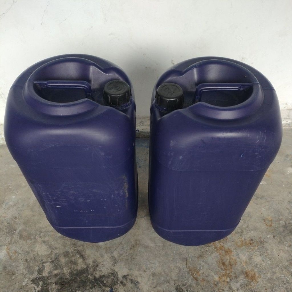 Jerigen 35Liter  bekas di jamin udah bersih