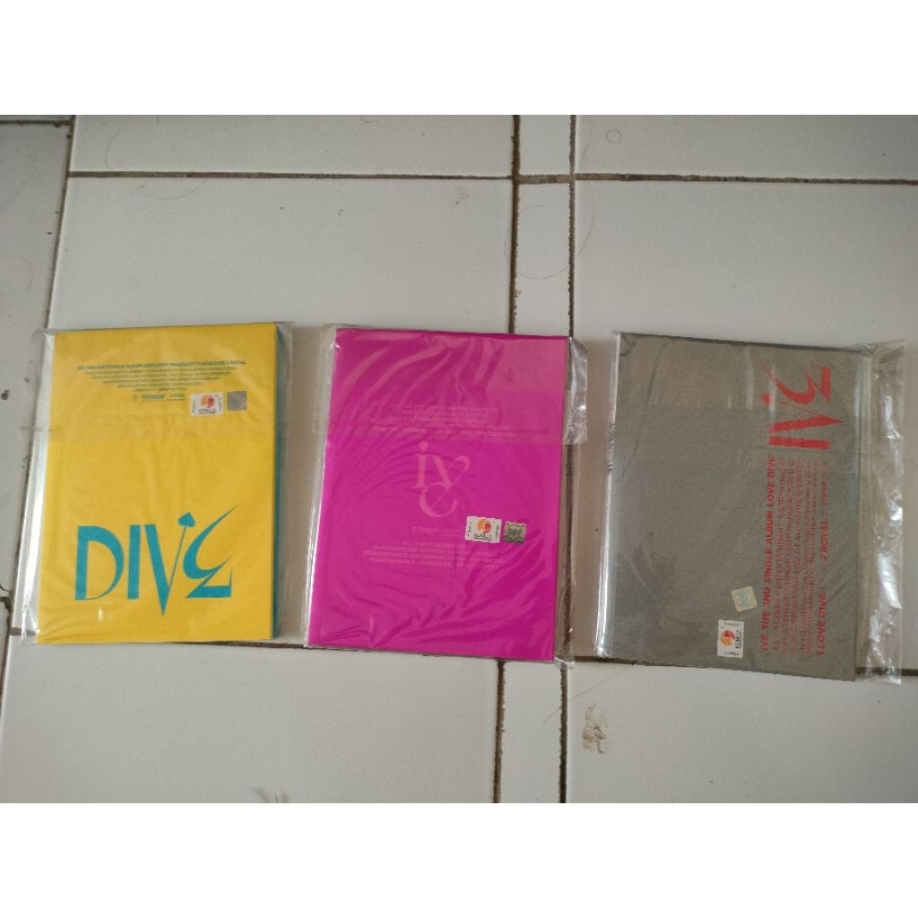 album only IVE love dive