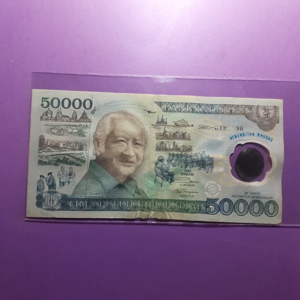 Uang kuno 50000 suharto polymer tahun 1993