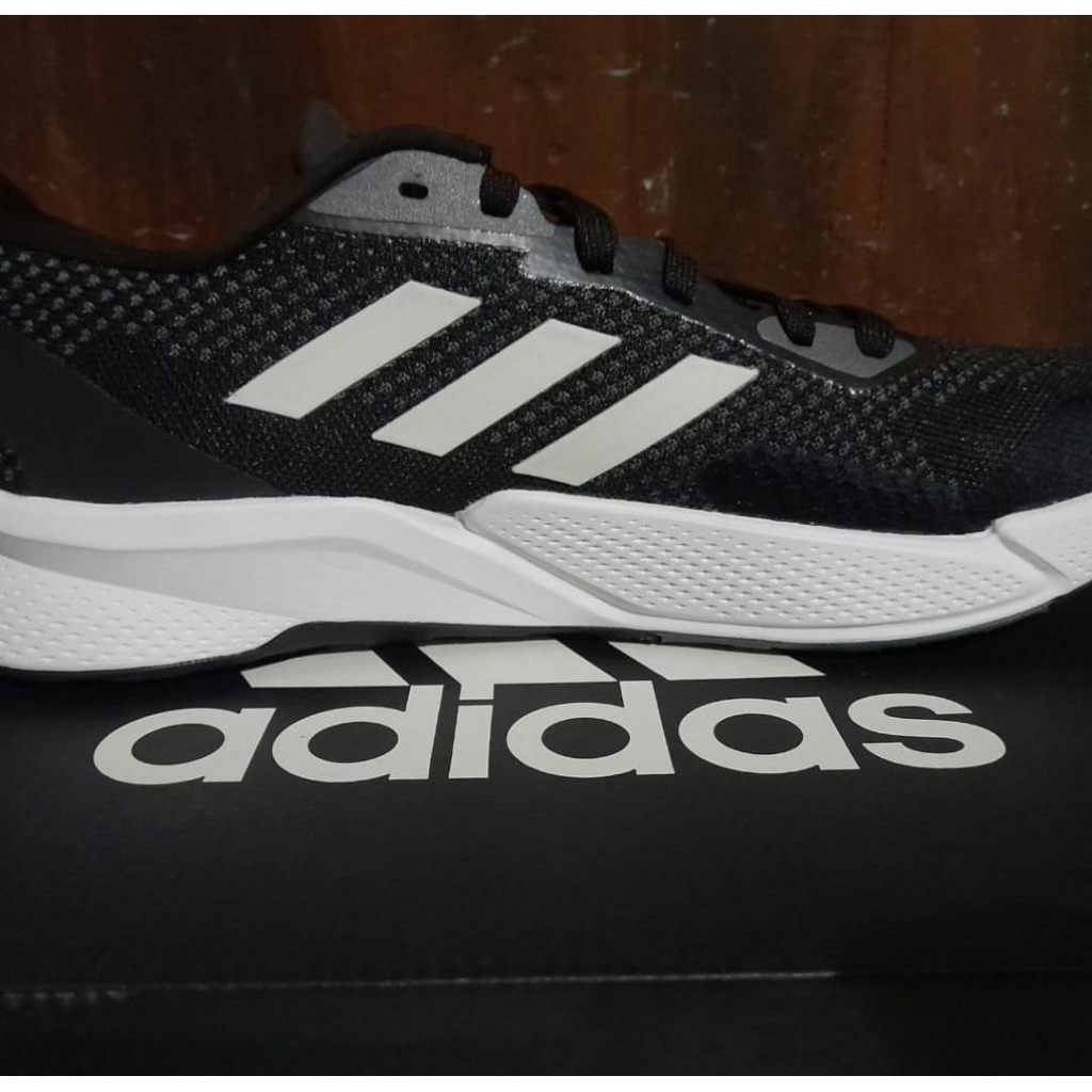 Sepatu Adidas Running Pria X9000L2 Hitam FW8070 Ori