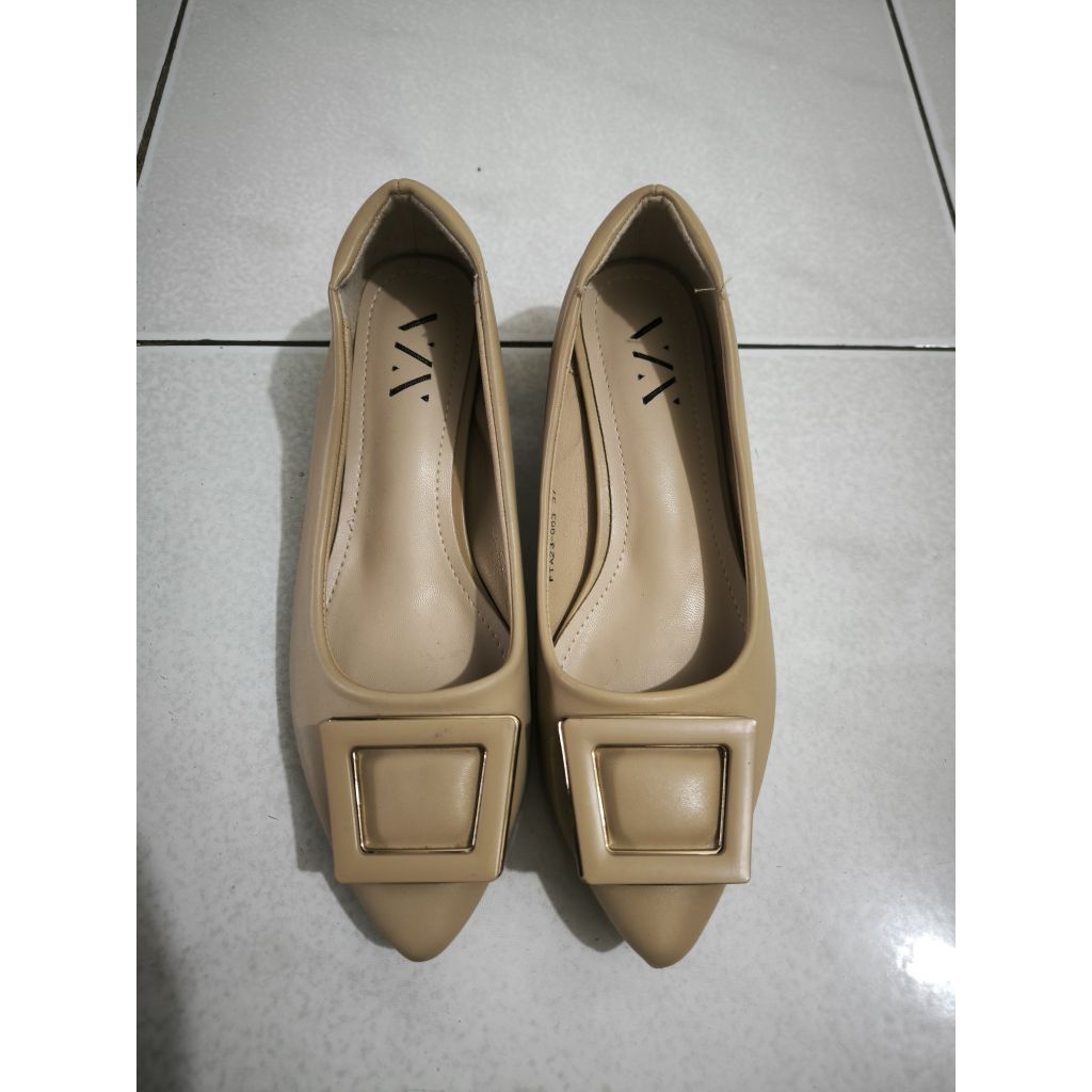 Preloved VZX Brown Block Heels