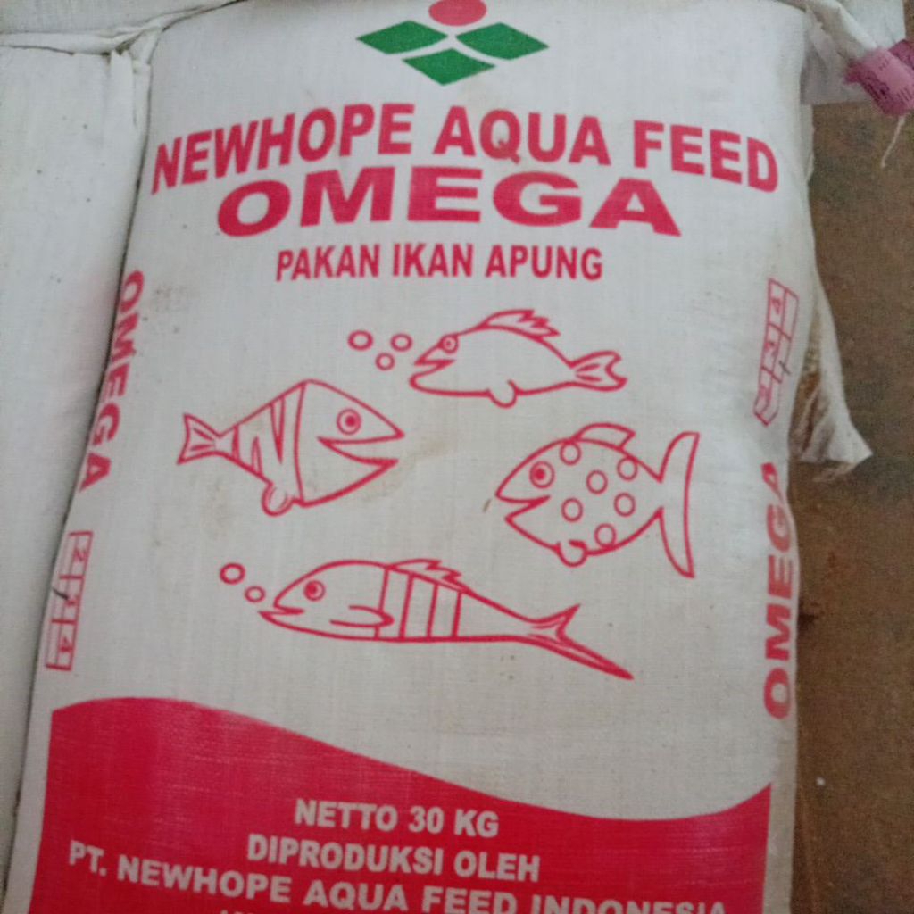 PAKAN IKAN APUNG OMEGA 3 NEWHOPE